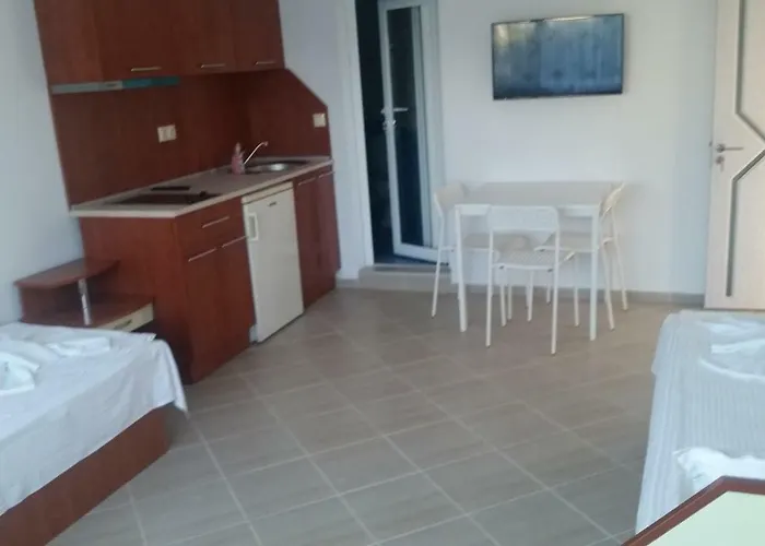 Privatunterkunft Blue House *